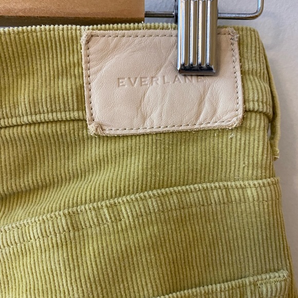 Everlane Muted Yellow Baby Cord Cheeky Yellow Crop Pants - Picture 3 of 9